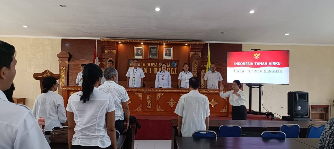 Pelaksanaan Workshop Review Kurikulum dan Peningkatan Kompetensi Guru SMK Negeri 1 Bangli Tahun Pelajaran 2025/2026